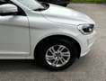 Volvo XC60 Kinetic AWD Aut.*AHK* NAVI*SHZ*PDC*Tempo* Blanc - thumbnail 11