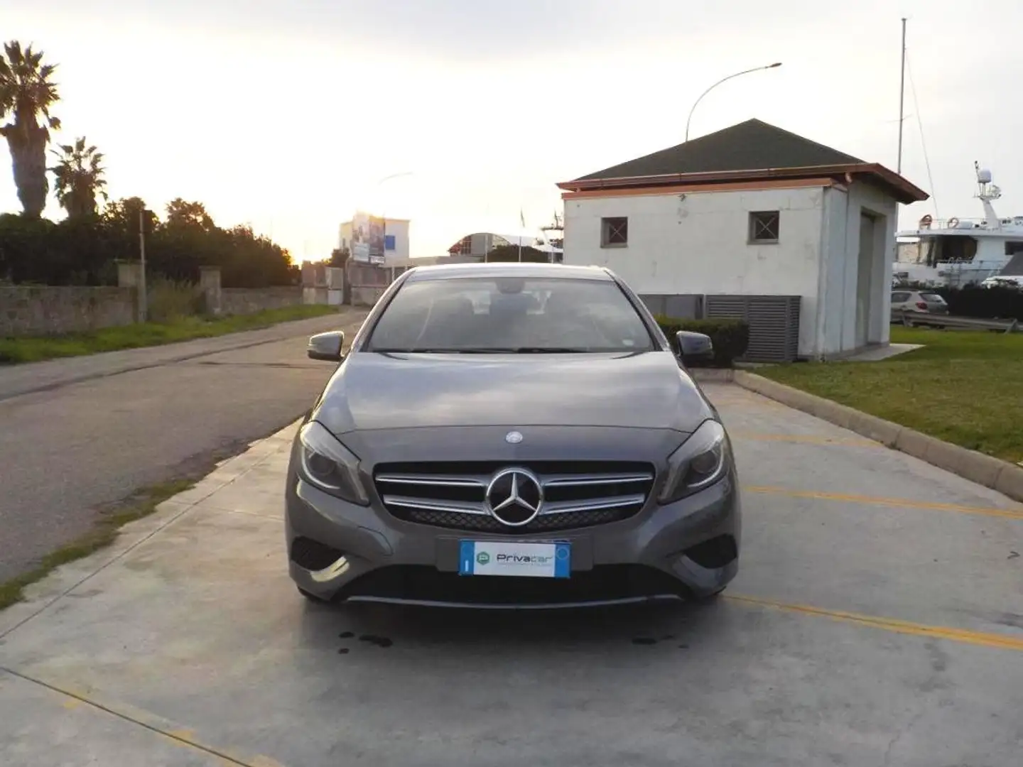 Mercedes-Benz A 200 Classe A - W176 cdi (be) Executive Gris - 2