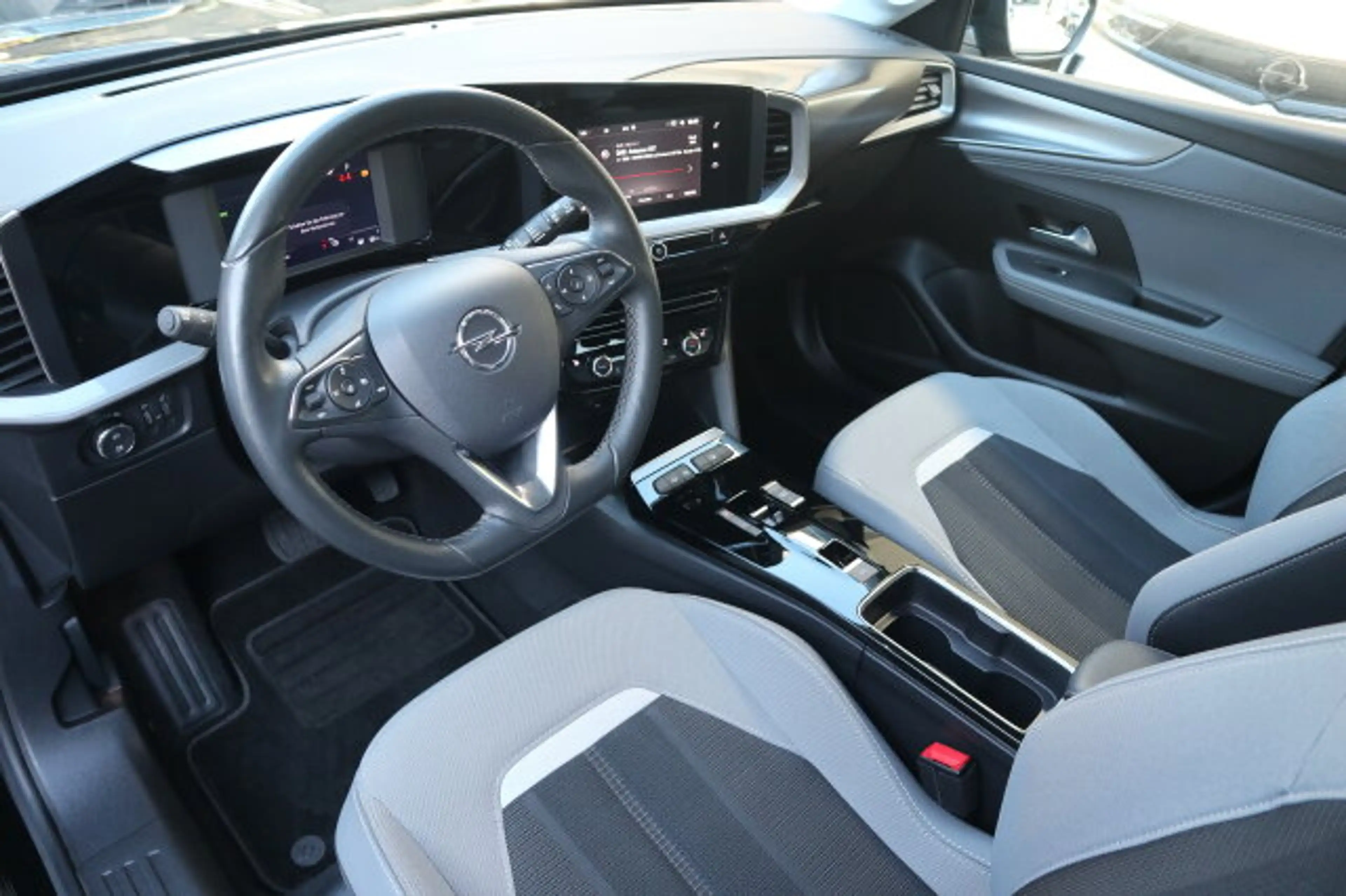 Opel Mokka-E Elegance Navi/Klima/LED/Sitzhzg/Tempomat Sitzhzg./L-R Sensor/NSW/DAB-Tuner (Radioempfang digital) — photo 7