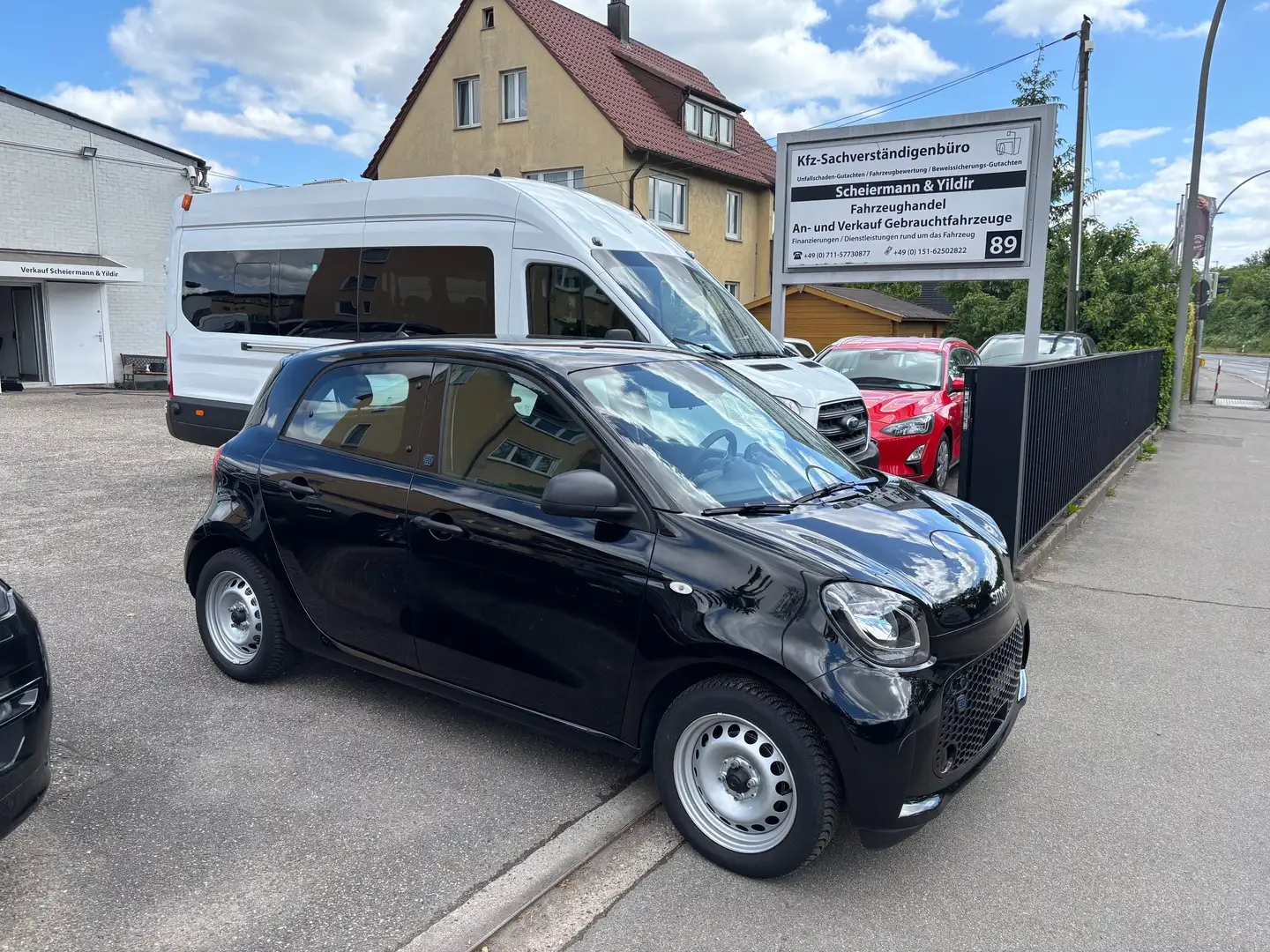 smart forFour electric drive Autom. Klima DAB 1.Hd Noir - 1