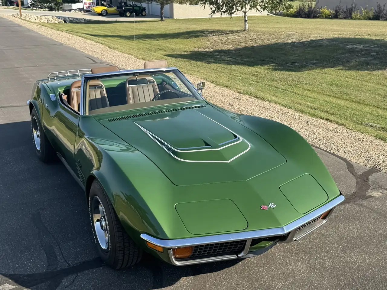 Chevrolet Corvette снимка Chevrolet Corvette
