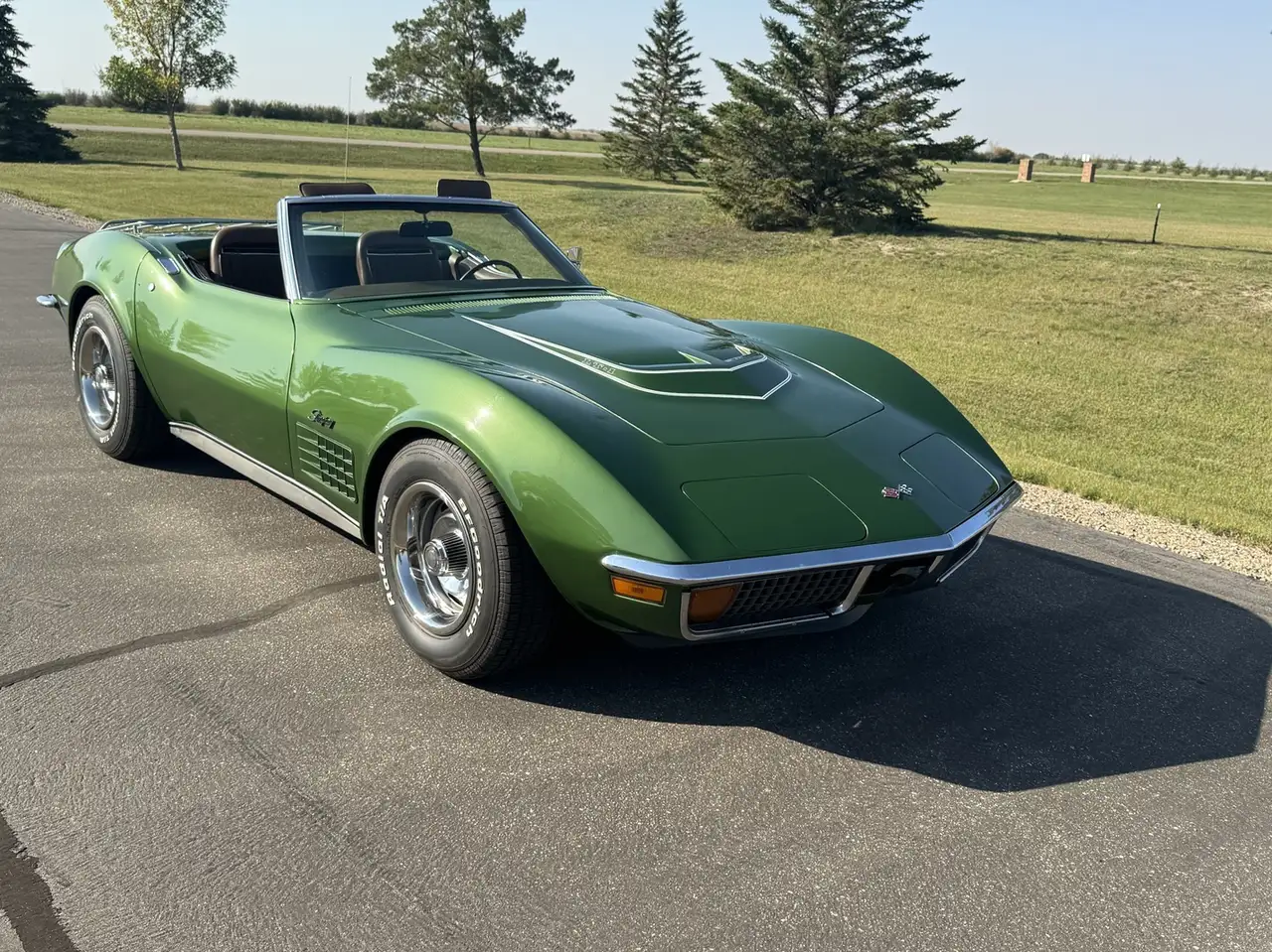 Chevrolet Corvette снимка Chevrolet Corvette