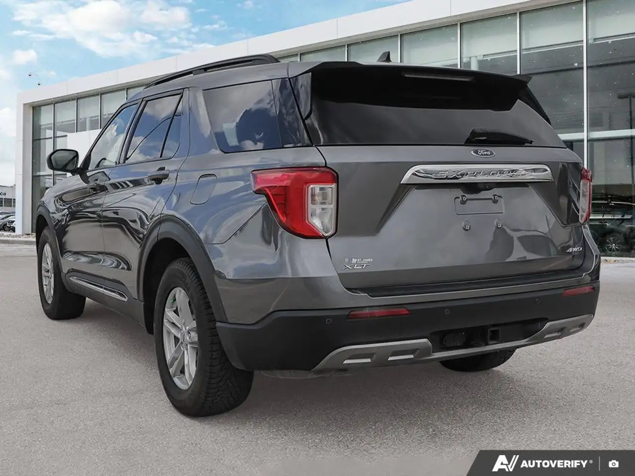 Ford Explorer photo Ford Explorer