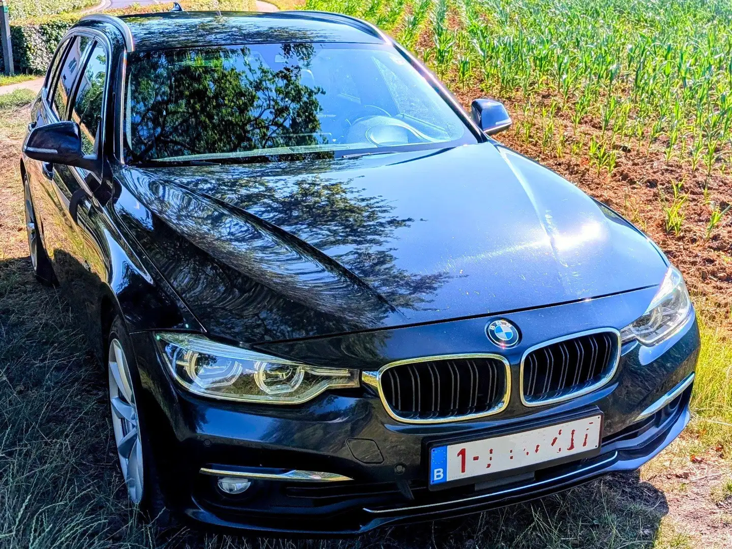 BMW 330 330i Touring xDrive Aut. Luxury Line Bleu - 2