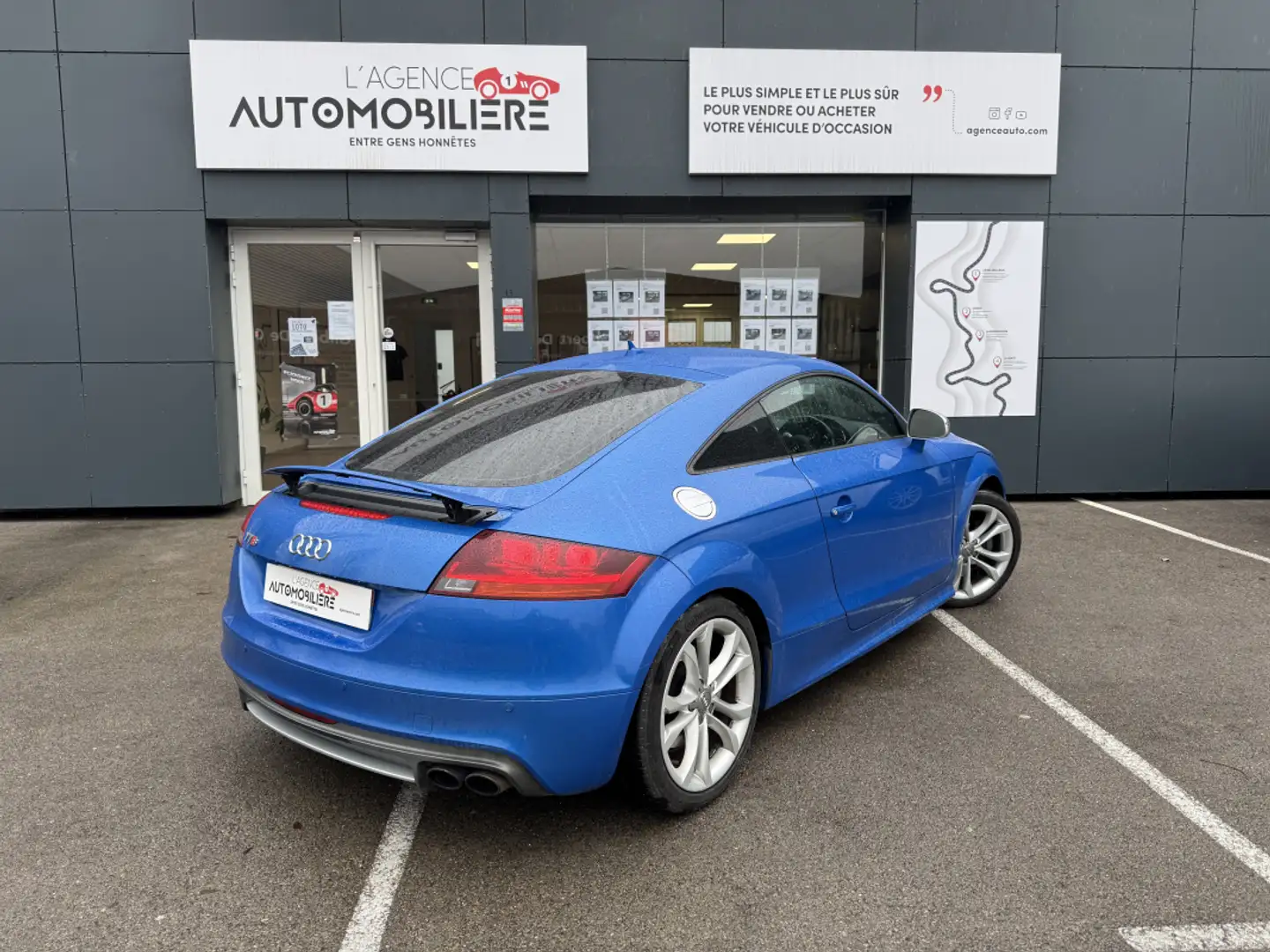 Audi TTS 2.0l TFSI 272cv S-Tronic Bleu Sprint RHD Blau - 2
