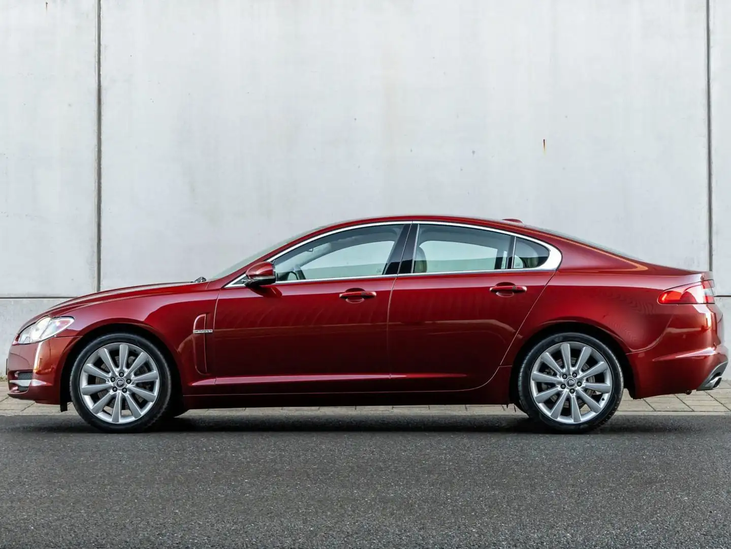Jaguar XF XF 5.0 V8 Premium Lux. Rosso - 1