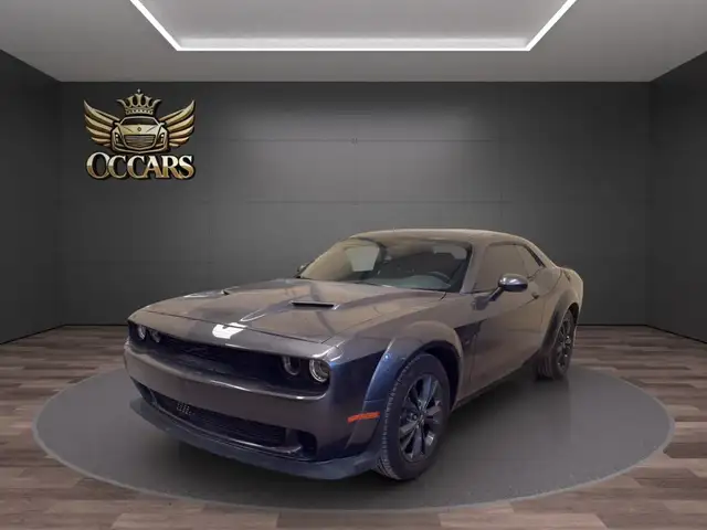 Dodge Challenger SXT RWD 3.6 V6