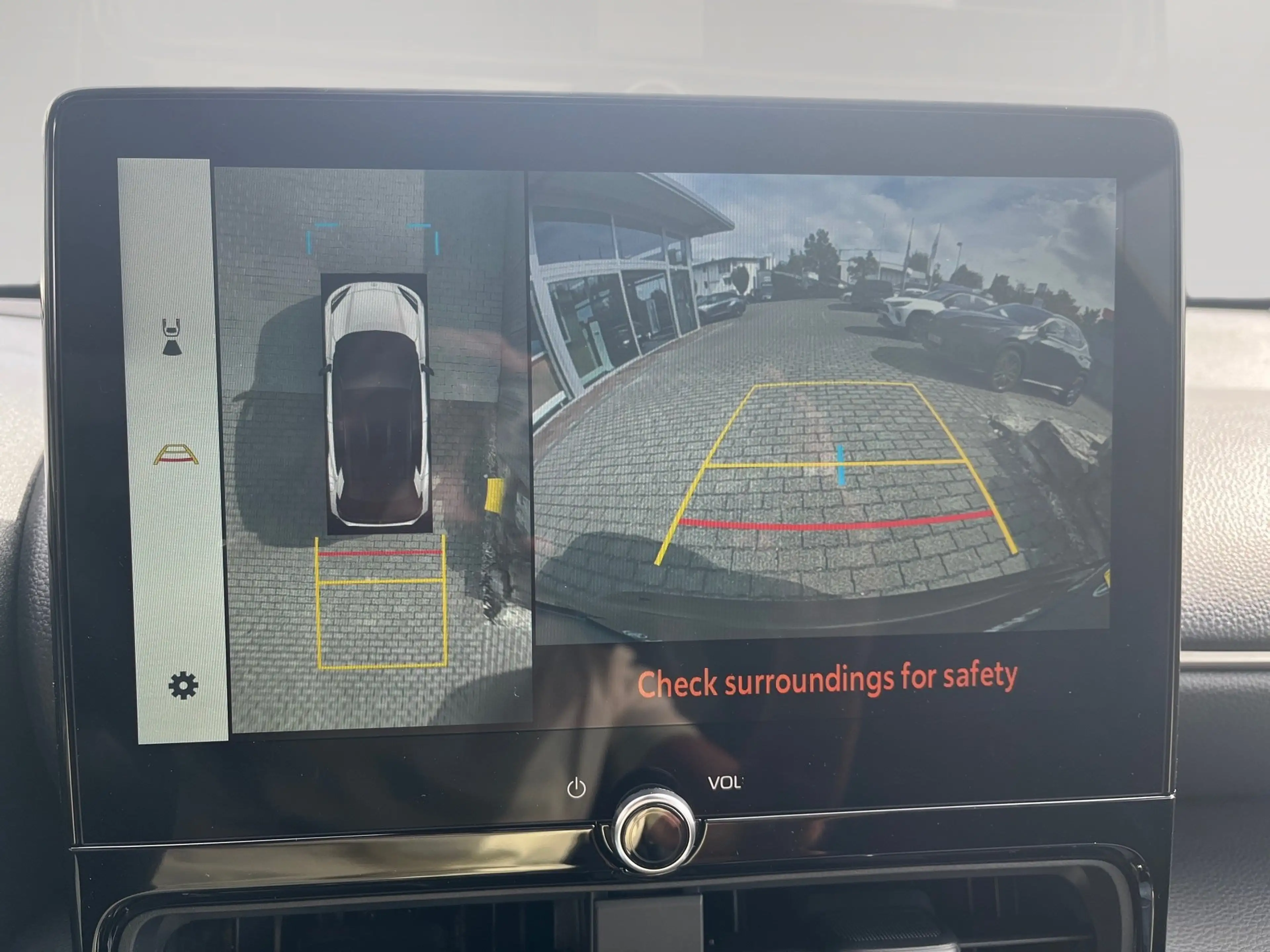 Toyota Yaris Cross Lounge 1.5 Hybrid Premium Paket — photo 9