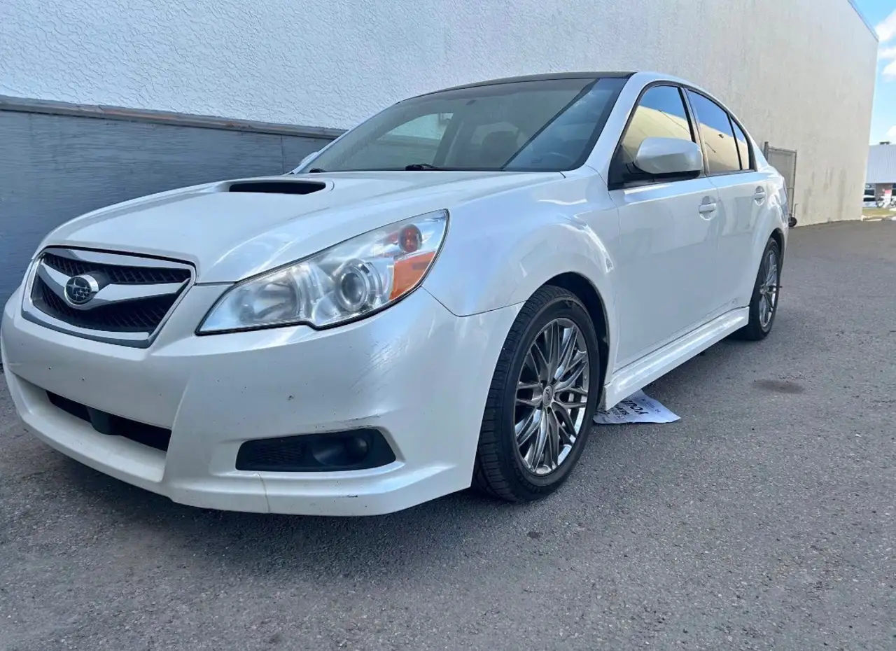 Subaru Legacy photo Subaru Legacy