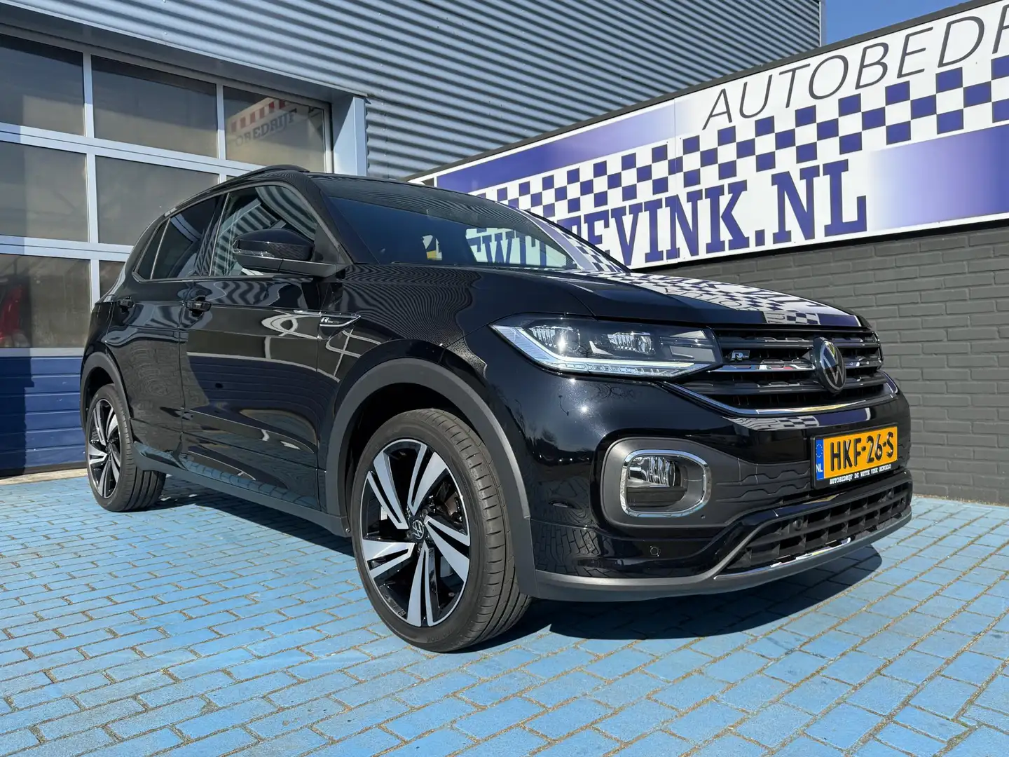 Volkswagen T-Cross 1.0 TSI R-Line ADAP CRUISE LED DAB P-CAM APPLE Noir - 1