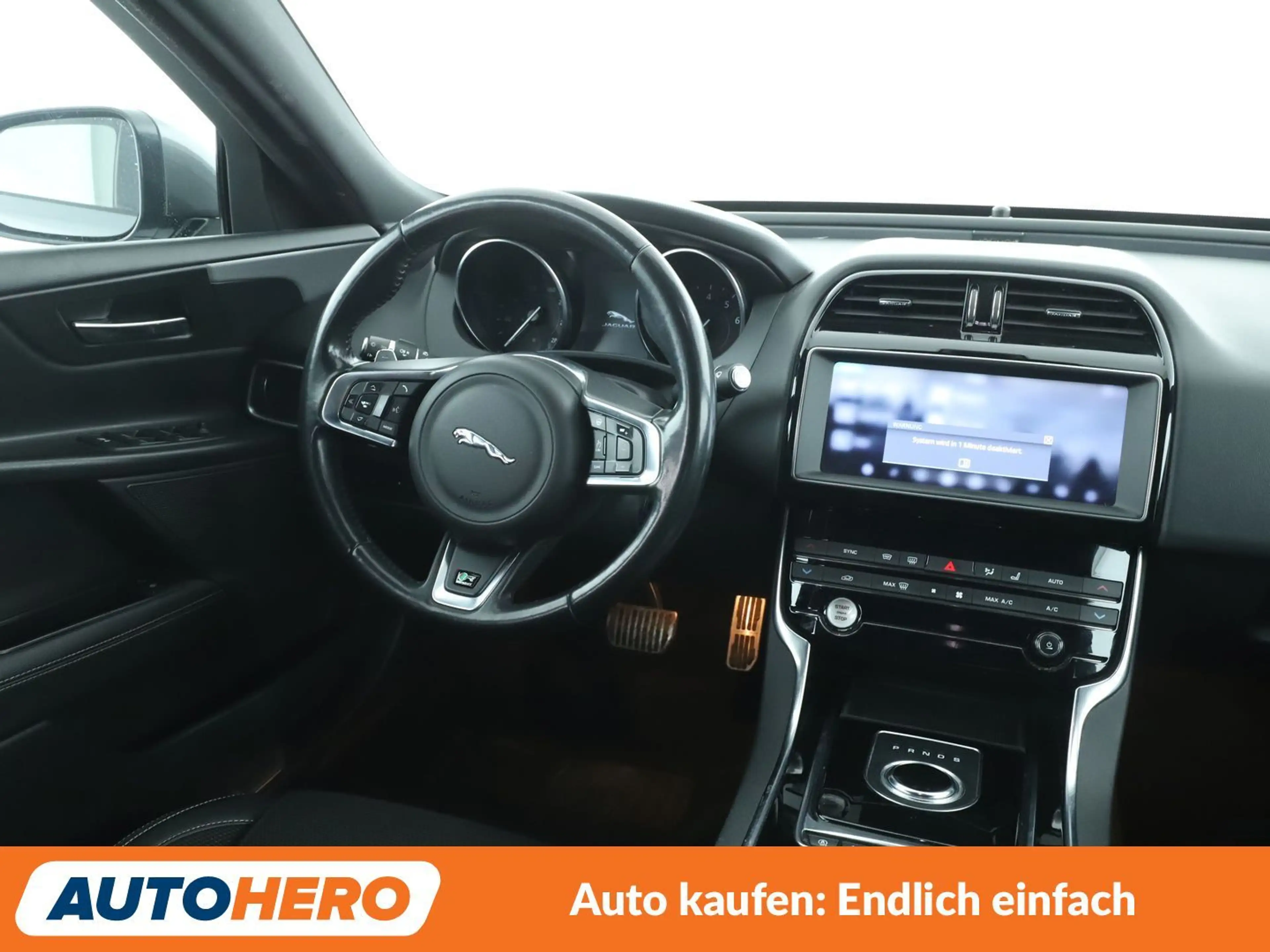 Jaguar XE 25t R-Sport Aut. *CAM*TEMPO*PDC*SHZ*XENON*NAVI* — photo 13