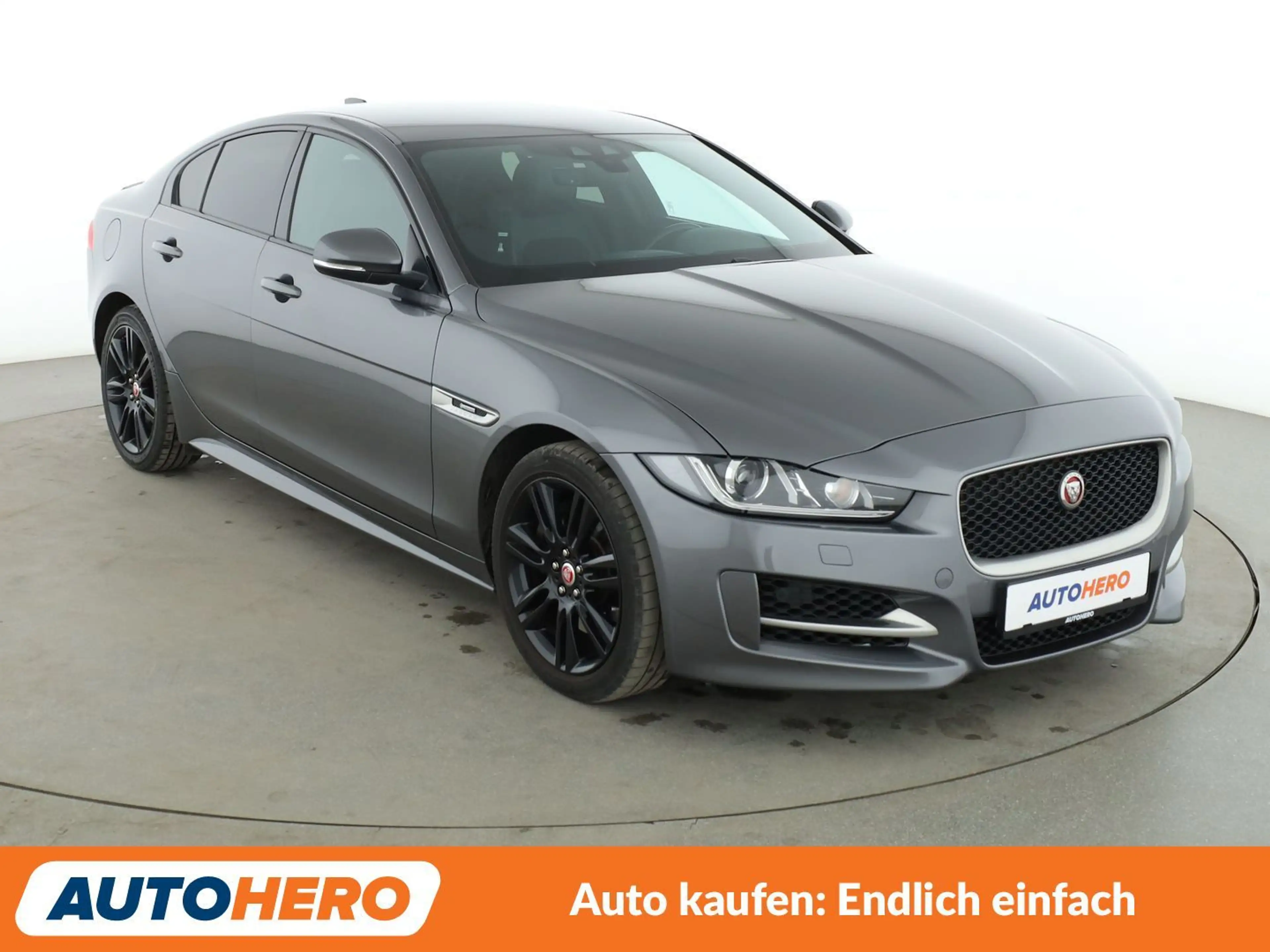 Jaguar XE 25t R-Sport Aut. *CAM*TEMPO*PDC*SHZ*XENON*NAVI* — photo 8