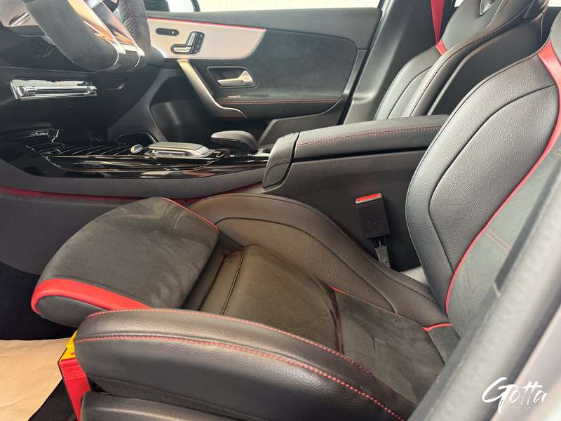 Photo du véhicule Mercedes-Benz A 45 AMG