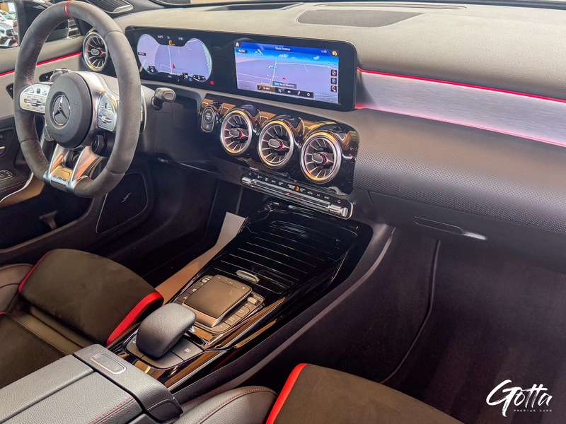 Photo du véhicule Mercedes-Benz A 45 AMG