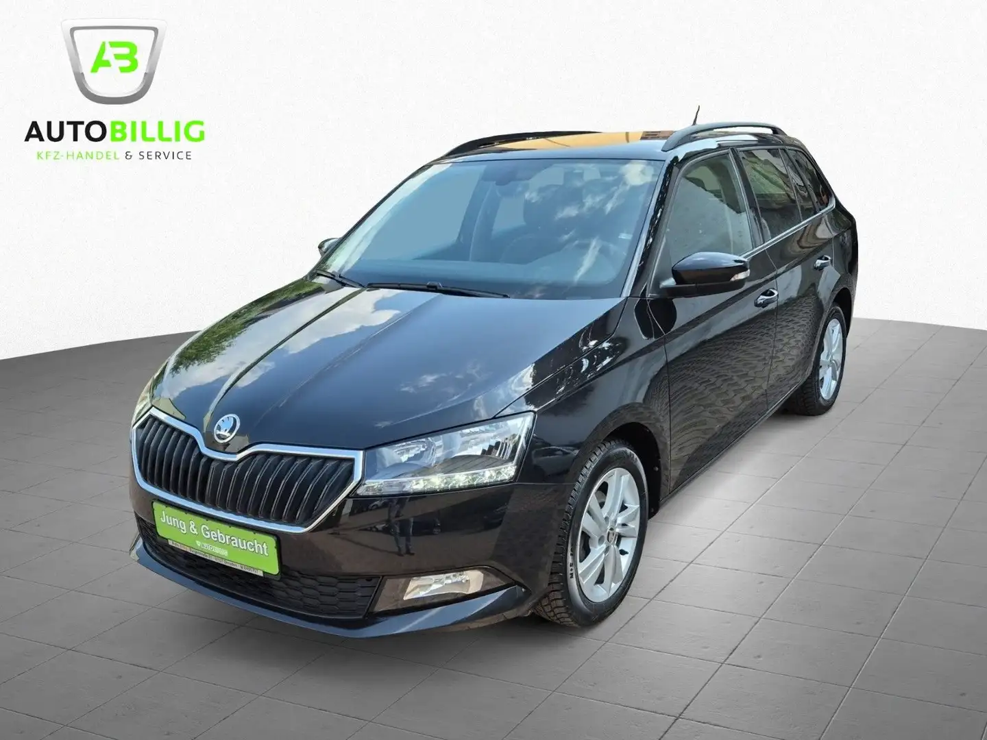 Skoda Fabia Com. TSI 95 SHZG|Klimaaut.|PDC|Tempomat Noir - 1