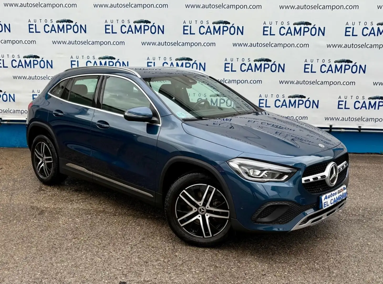 Mercedes-Benz GLA 200 200d 8G-DCT Azul - 2