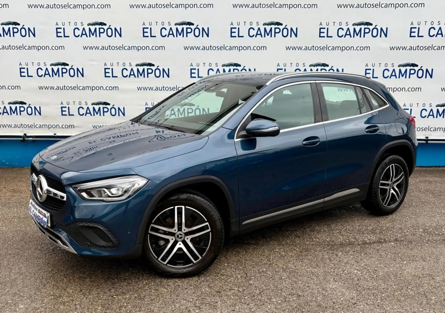 Mercedes-Benz GLA 200 200d 8G-DCT Azul - 1