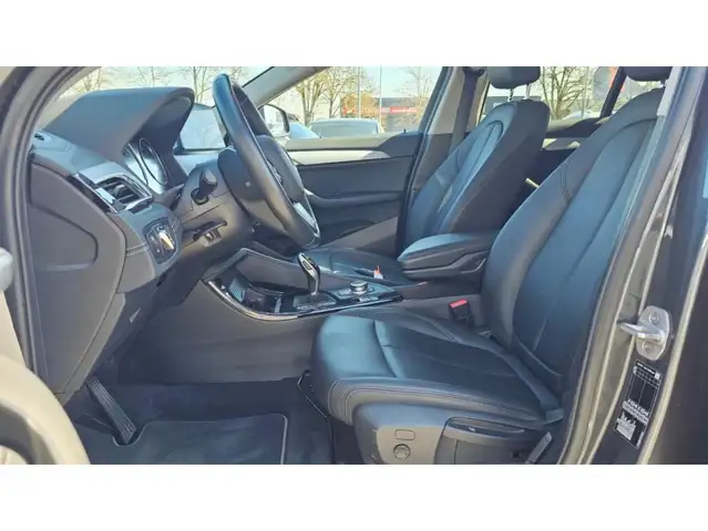 BMW X2 view 14