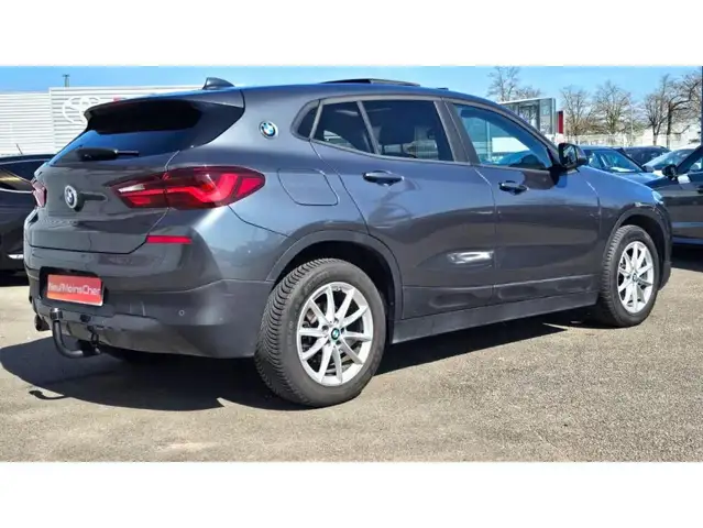 BMW X2 view 3