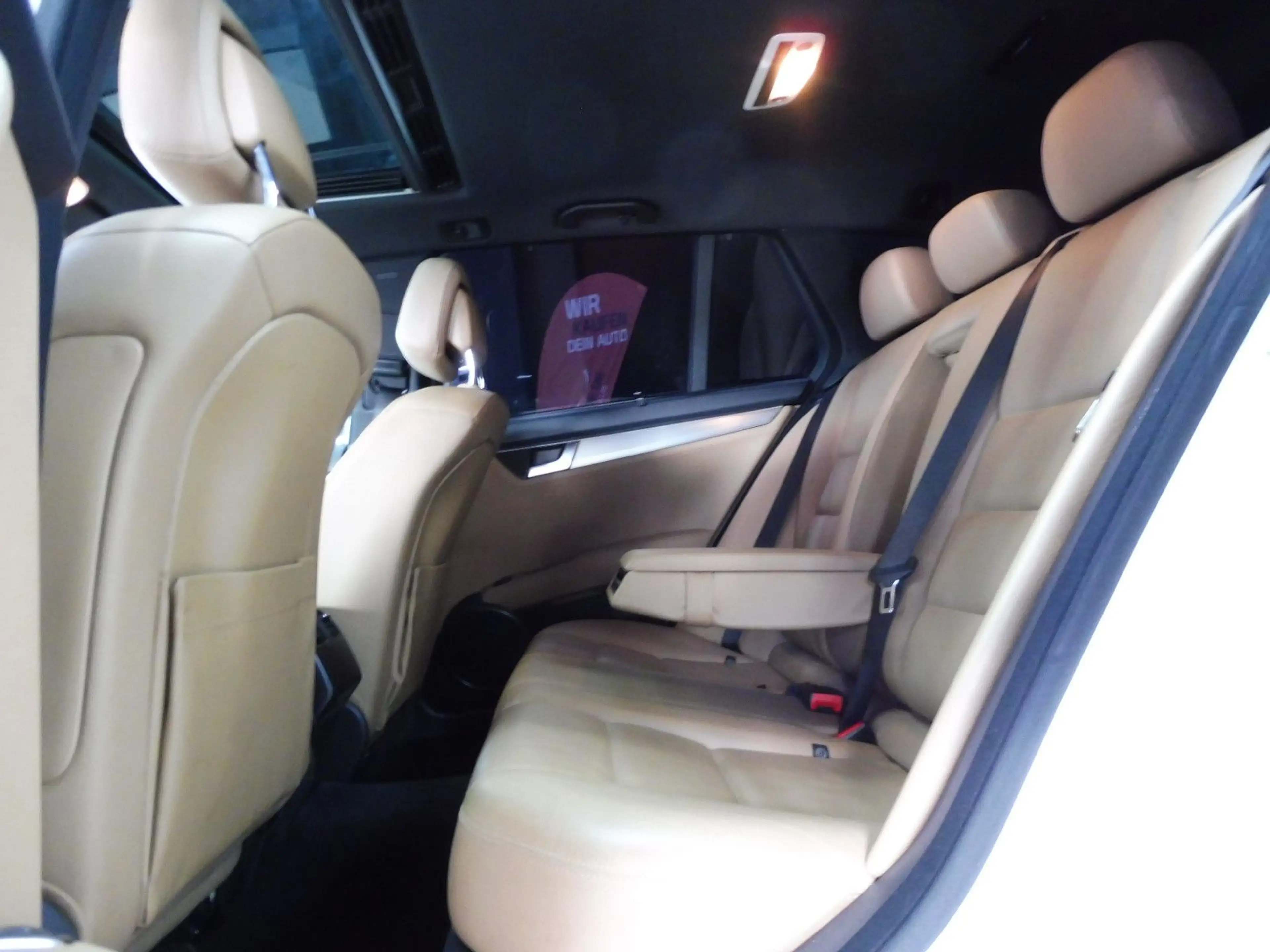 Mercedes-Benz C 350 CDI BlueEfficiency Pano/Xenon/Leder/H&K — photo 12