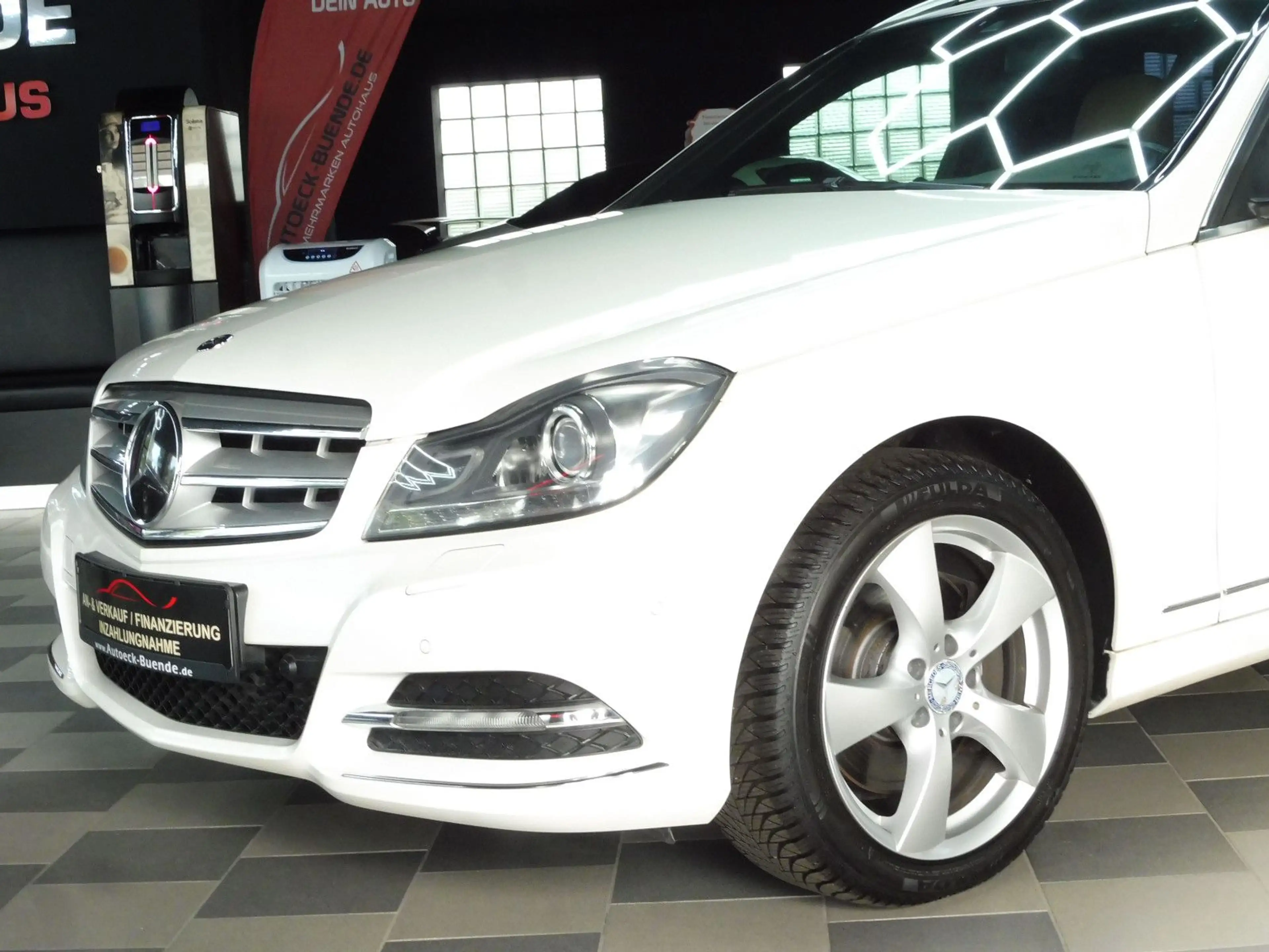 Mercedes-Benz C 350 CDI BlueEfficiency Pano/Xenon/Leder/H&K