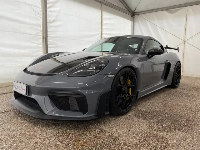 Porsche 718