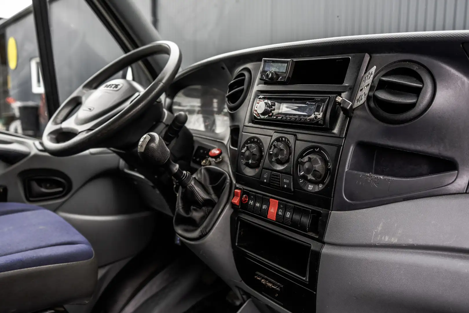 Iveco Daily 35C12 D 345 | Palfinger PK 1800 | DC | 6-Zits | 3. Wit - 2