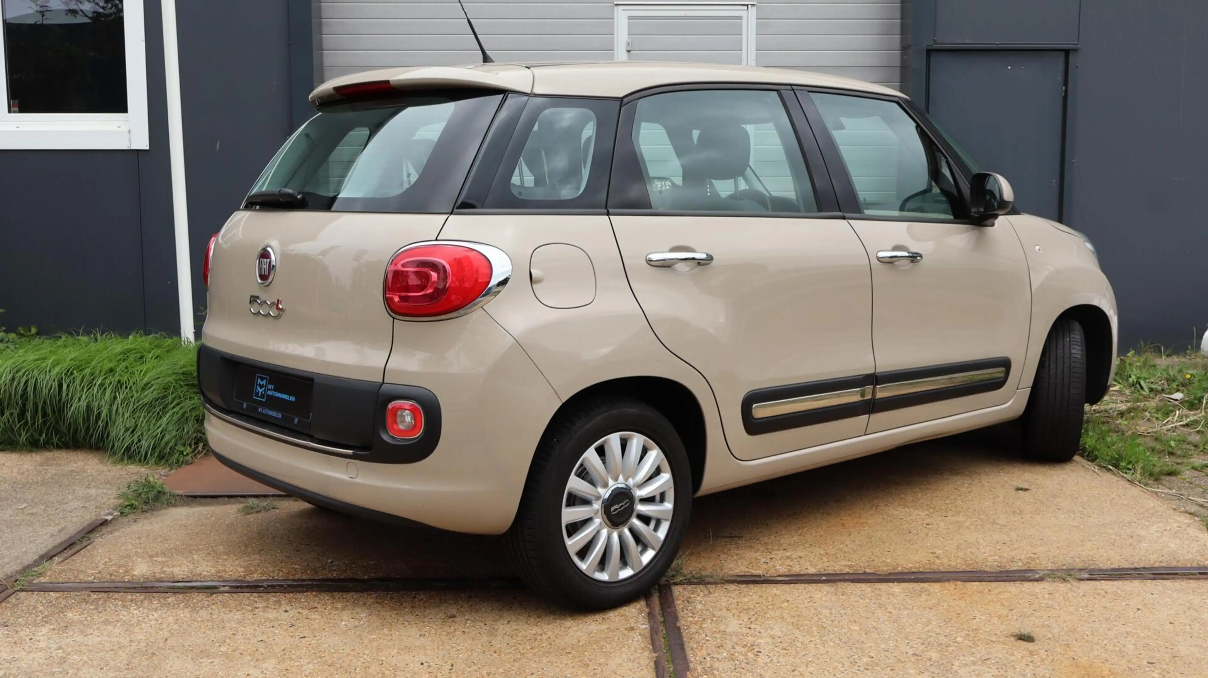 Fiat 500L 0.9 TwinAir Easy Eco — photo 5