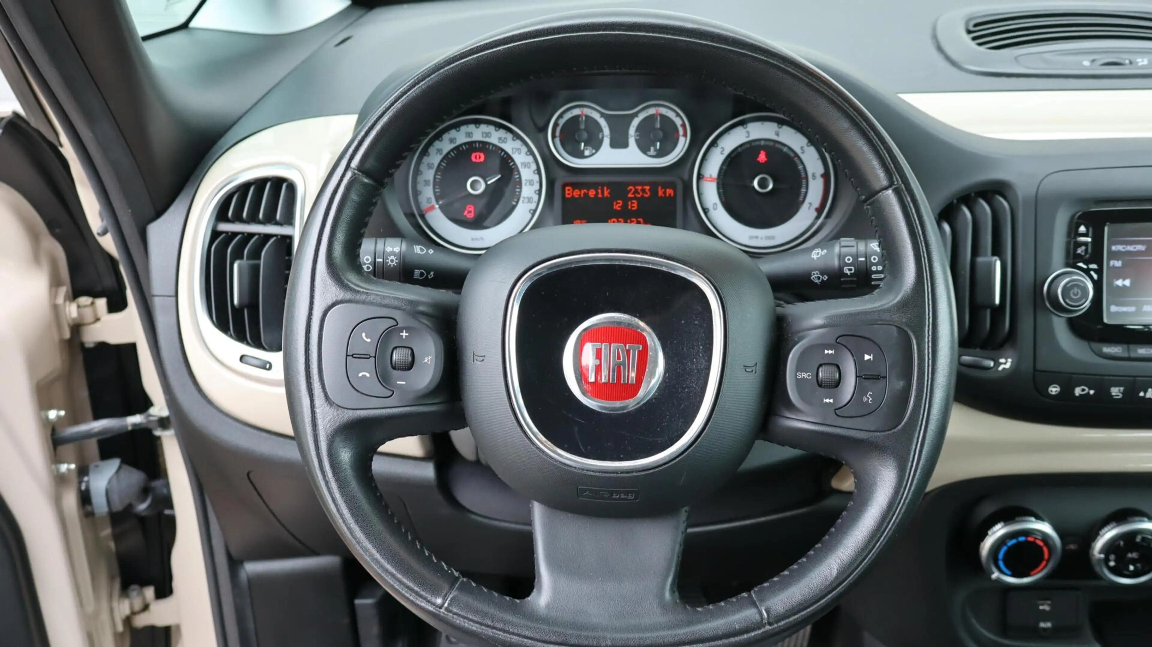 Fiat 500L 0.9 TwinAir Easy Eco — photo 11