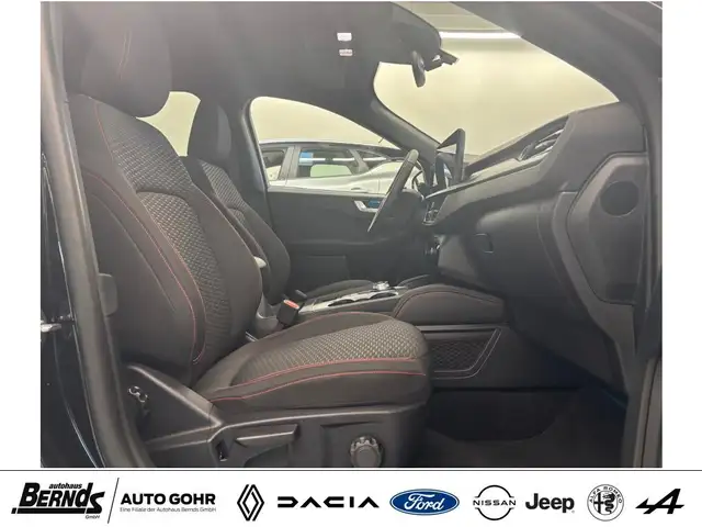 Ford Kuga view 3