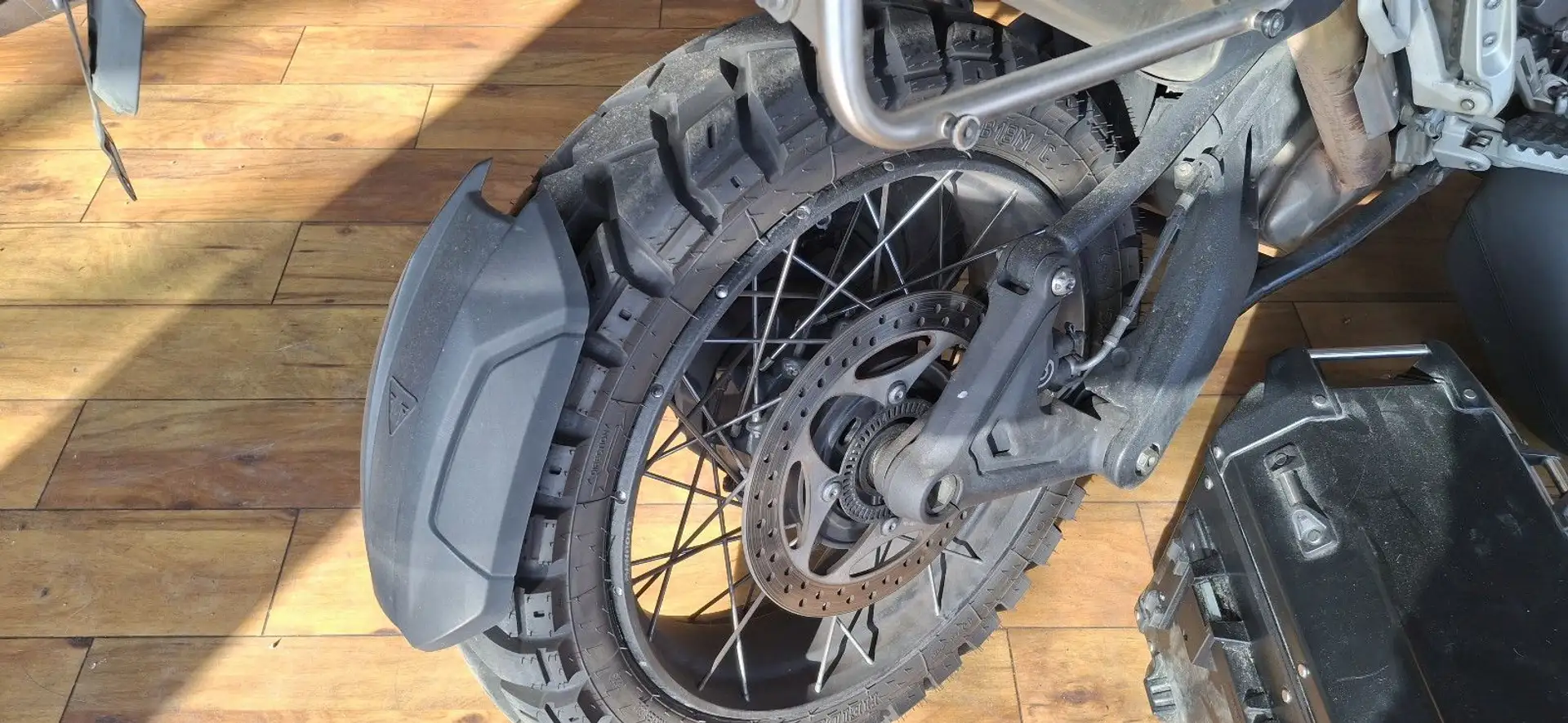 Triumph Tiger 1200 Rally Explorer NEUZUGANG / KOFFER Verde - 2