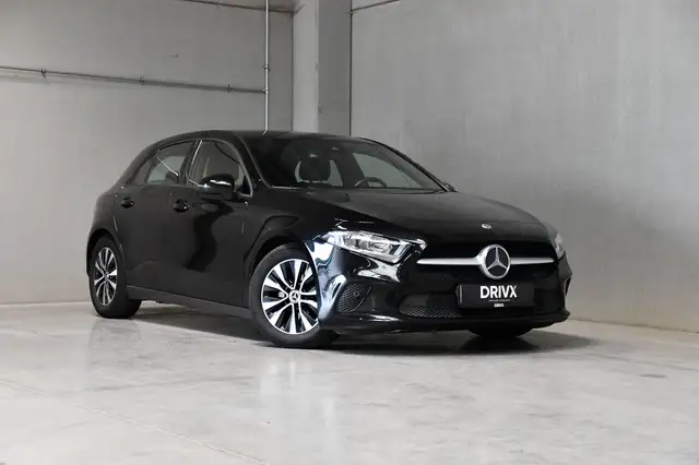 Mercedes-Benz A 180 A 180 D - Automaat - Camera - Sensoren - Cruise Control - Carplay