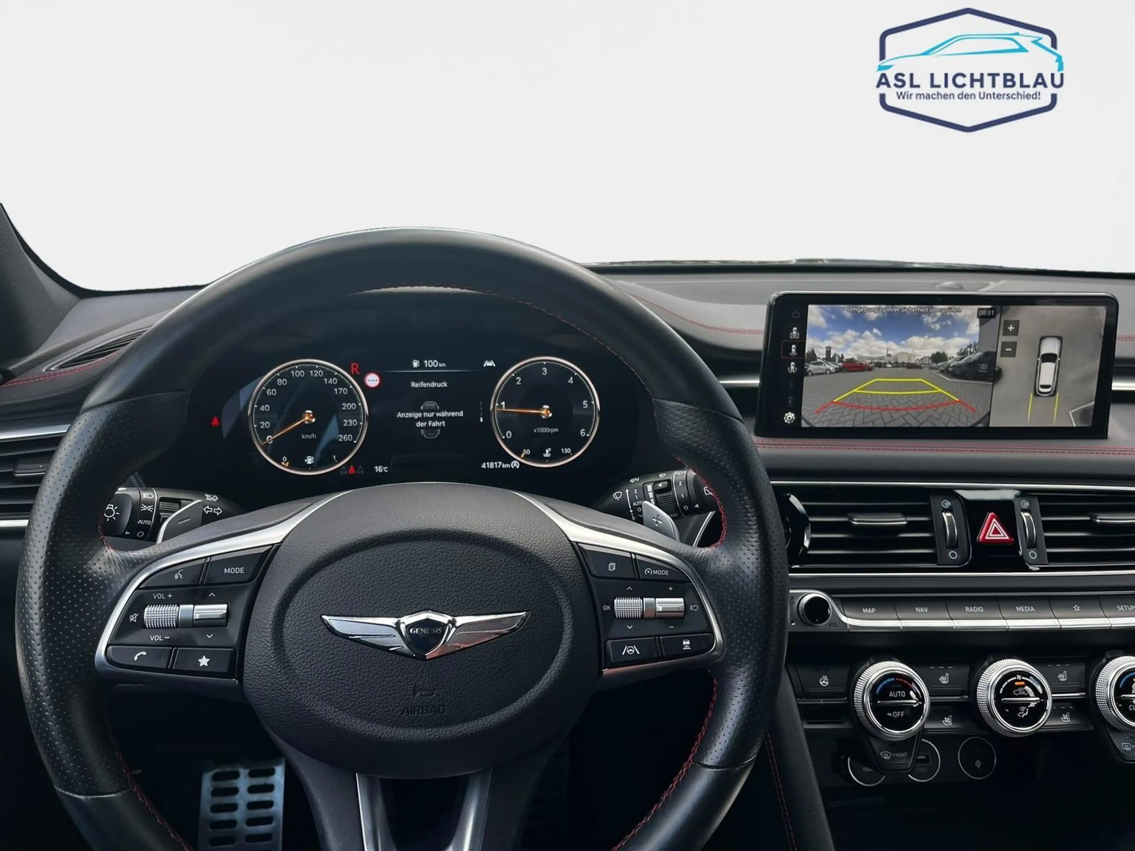 Genesis G70 Shooting Brake 2.2 D Luxur G70 Shooting Brake 2.2D RWD — photo 13