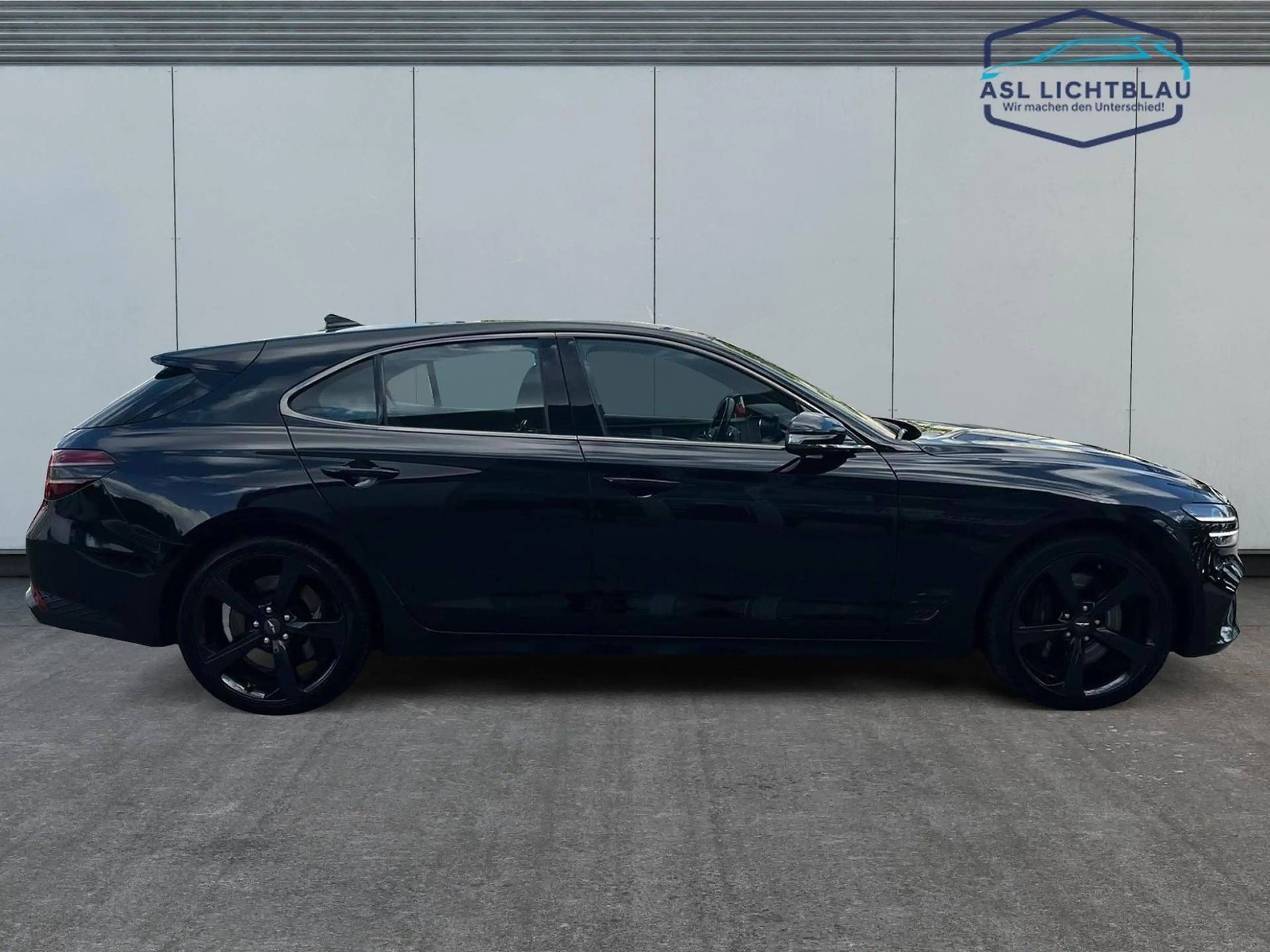 Genesis G70 Shooting Brake 2.2 D Luxur G70 Shooting Brake 2.2D RWD — photo 4