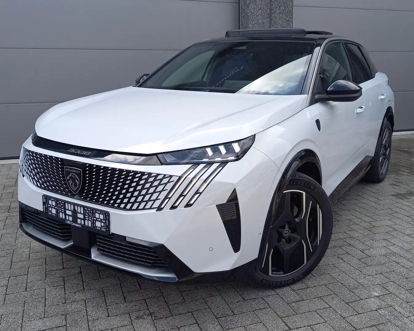 Peugeot 3008 GT FIRST EDITION 73 kWh / 157 KW 210 Blanc - 1