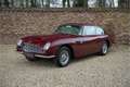 Aston Martin Vantage DB6 Mk1 with manual gearbox This is an original fa Rood - thumbnail 30