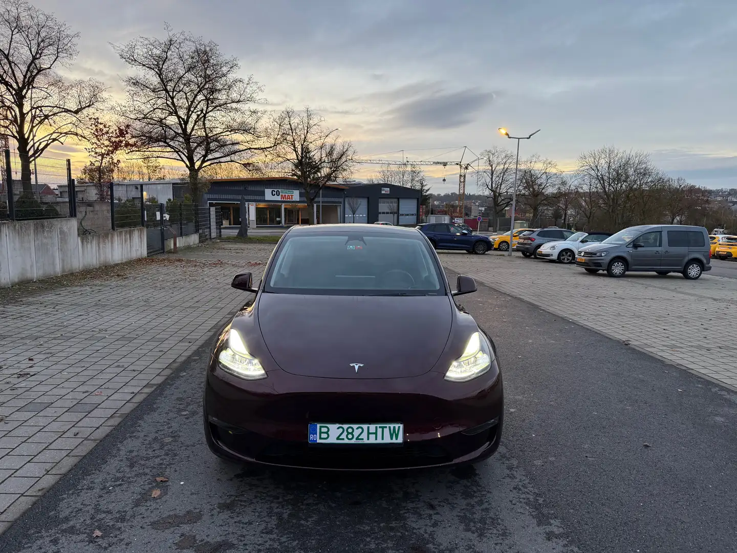 Tesla Model Y Model Y Long Range Dual Motor AWD Rouge - 1