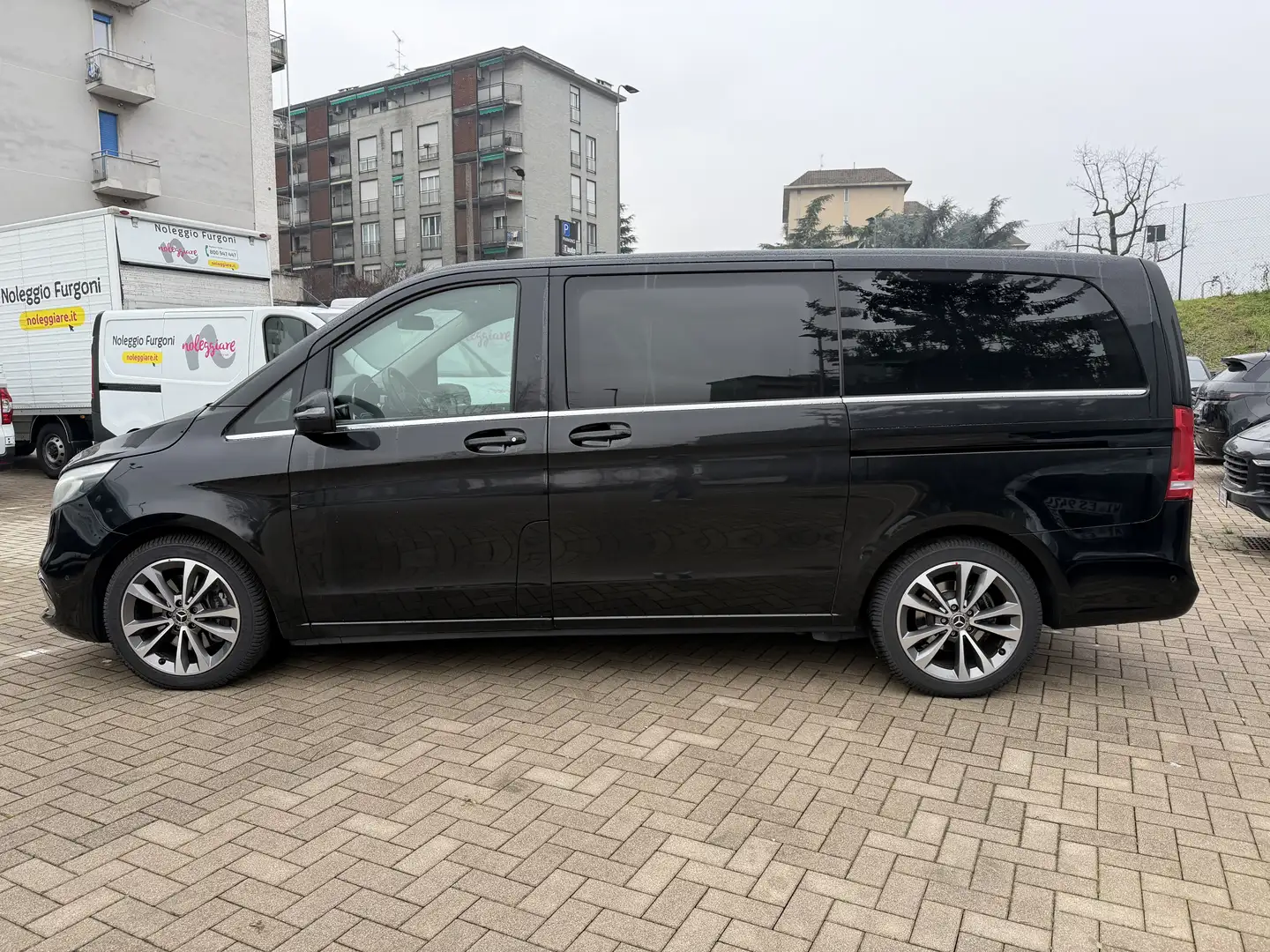Mercedes-Benz V Classe V 2019 Long Long 250 d Sport Business auto Nero - 1