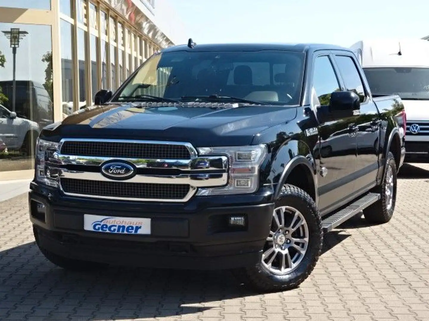 Ford F 150 F-150 SuperCrew 250PS Diesel King Ranch Schwarz - 2