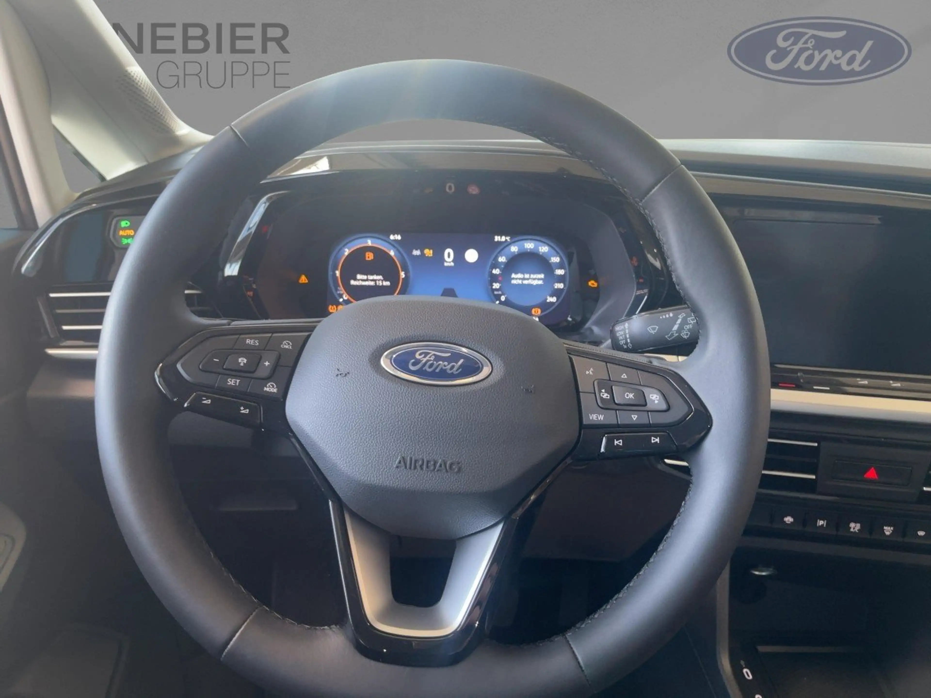 Ford Tourneo Connect (L1) Active 90 kW — photo 12
