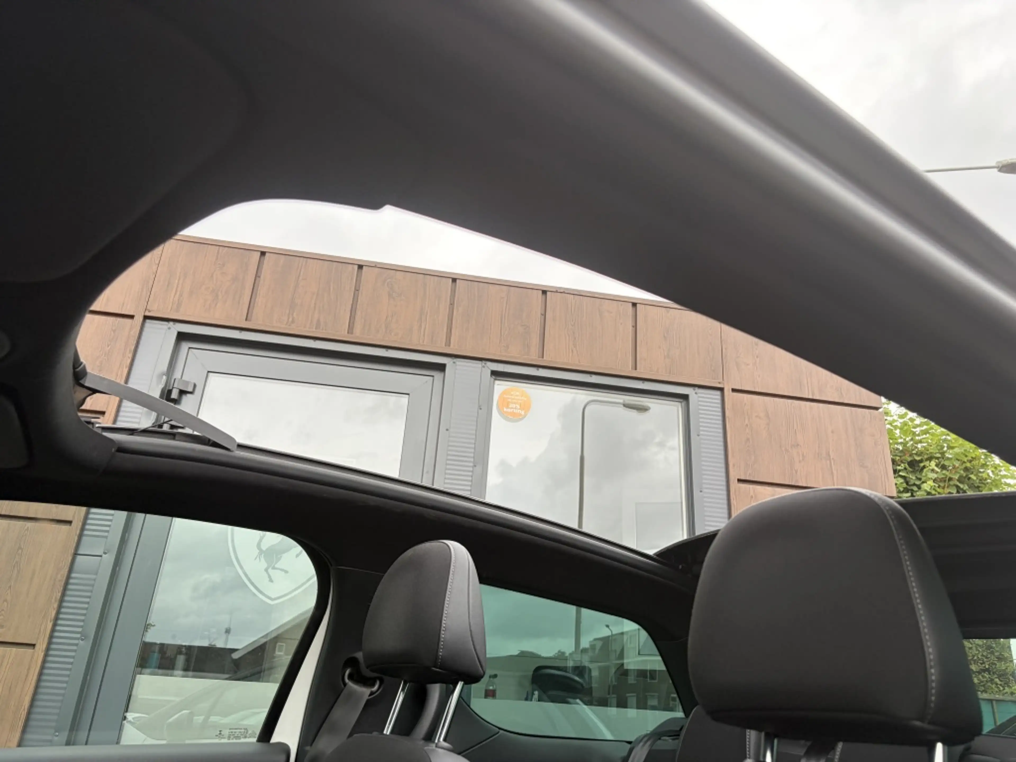 Citroen DS3 Cabrio 1.6 VTi So Chic — photo 7