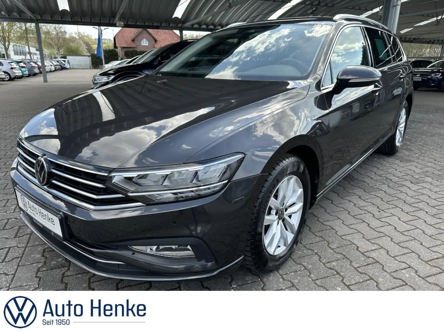 Volkswagen Passat Variant 2.0 TDI DSG Zins ab 3,99 % möglich BUSINESS + NAV Gris - 1