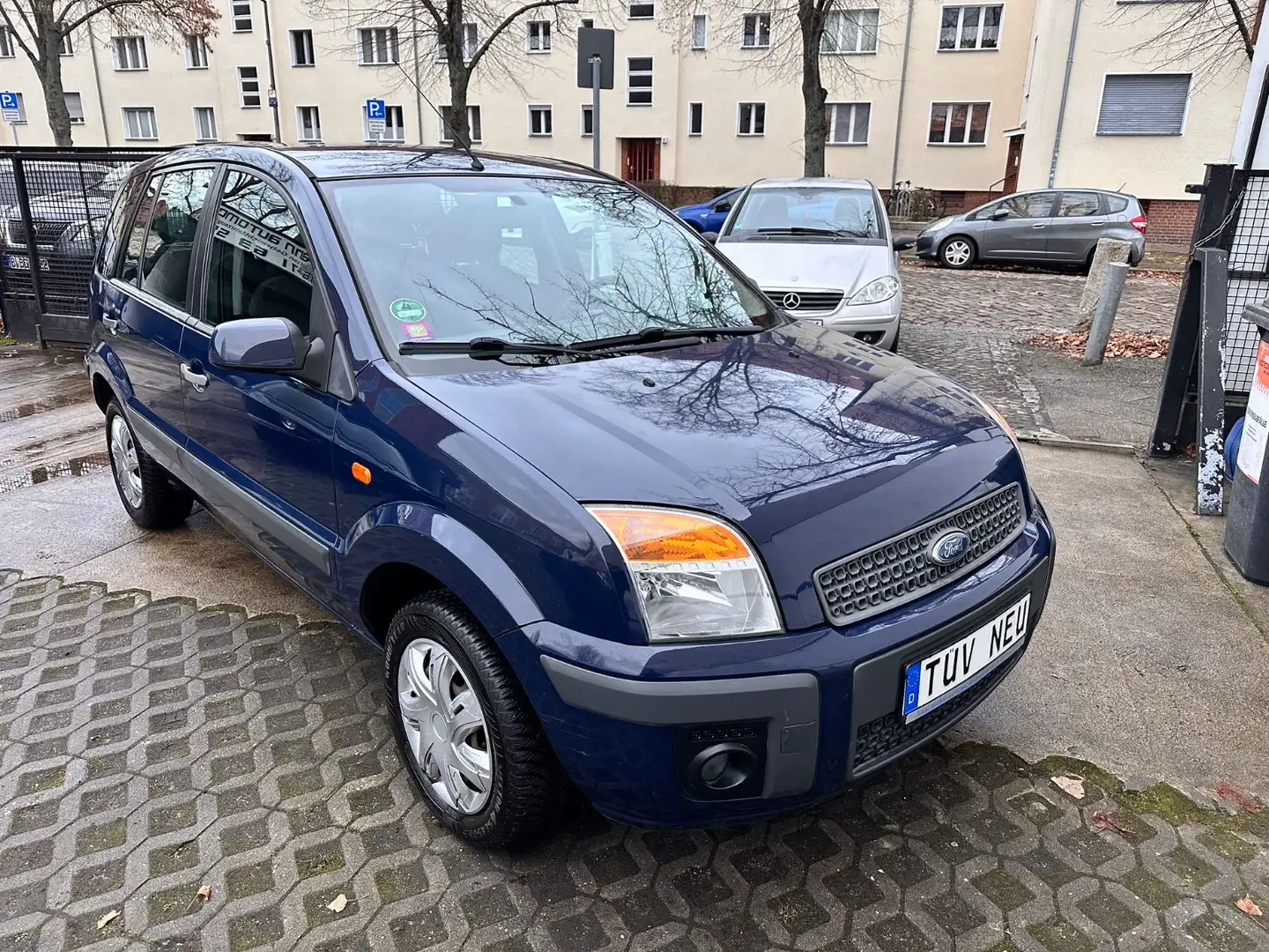 Ford Fusion Style*2.HD*Klima*Tüv Neu* Blau - 1