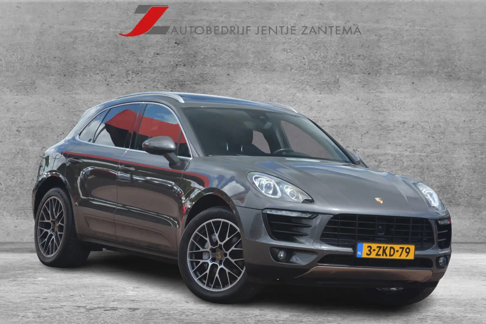 Porsche Macan 3.0 D S | Panoramadak | Navigatie | Camera | Lucht Grijs - 1