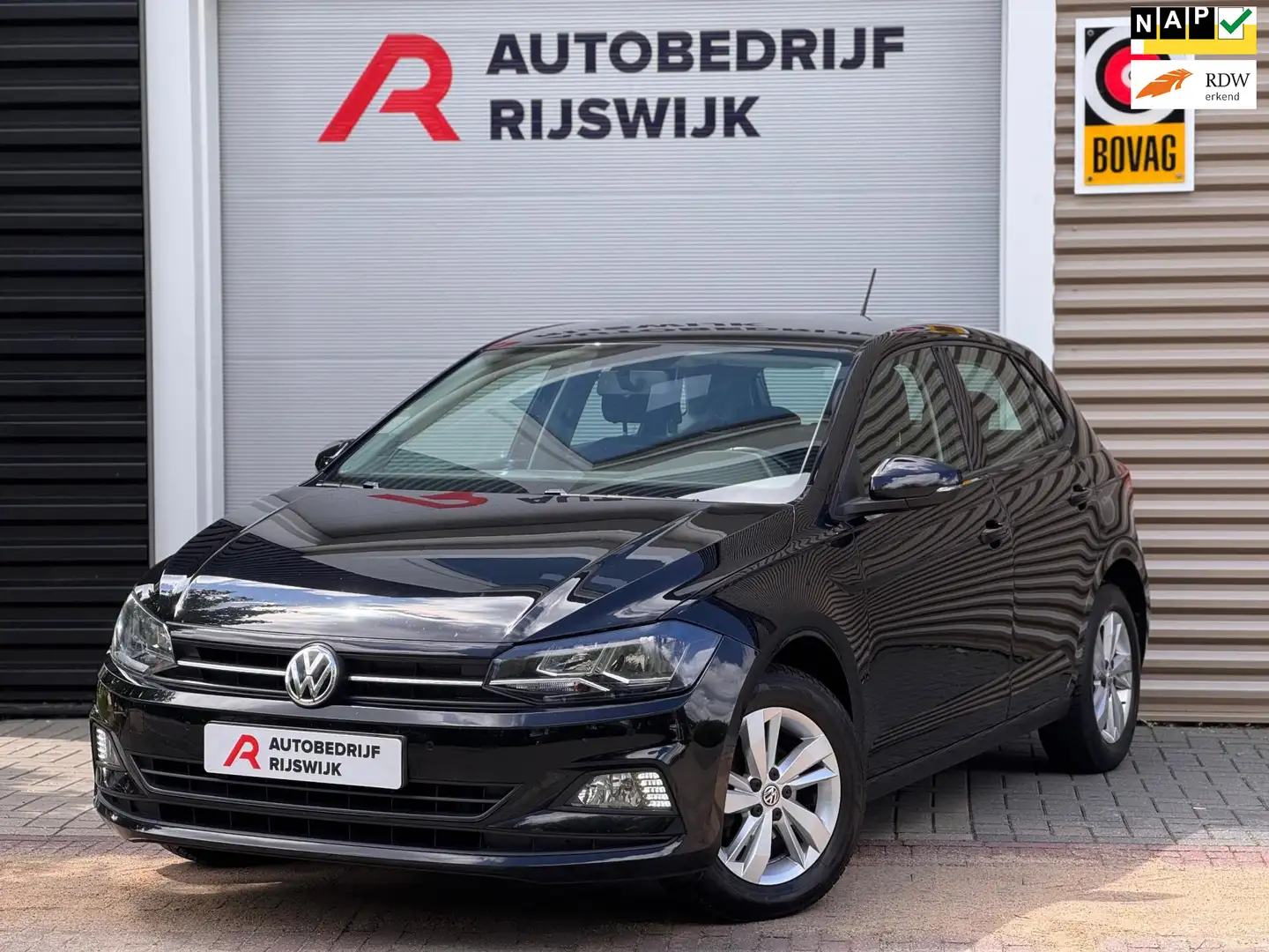Volkswagen Polo 1.0 TSI Comfortline Navi/AppleCarPlay/Pdc Zwart - 1