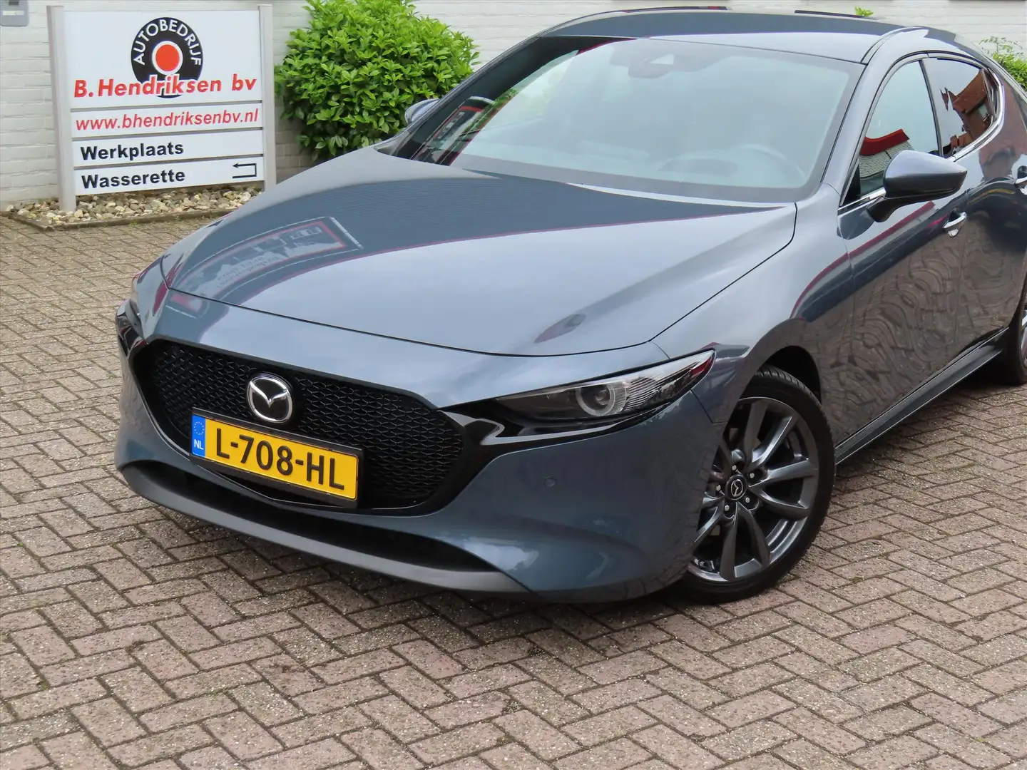 Mazda 3 Hatchback Skyactiv-G Hybrid 150pk Sportive/ 18 Inc Gris - 2