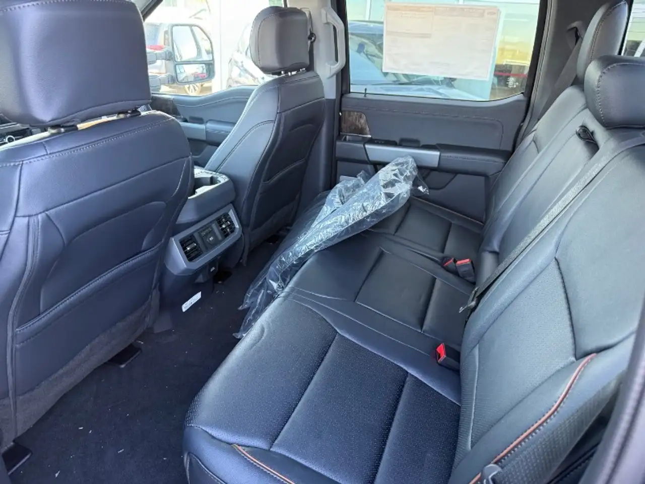 Ford F 350 снимка Ford F 350