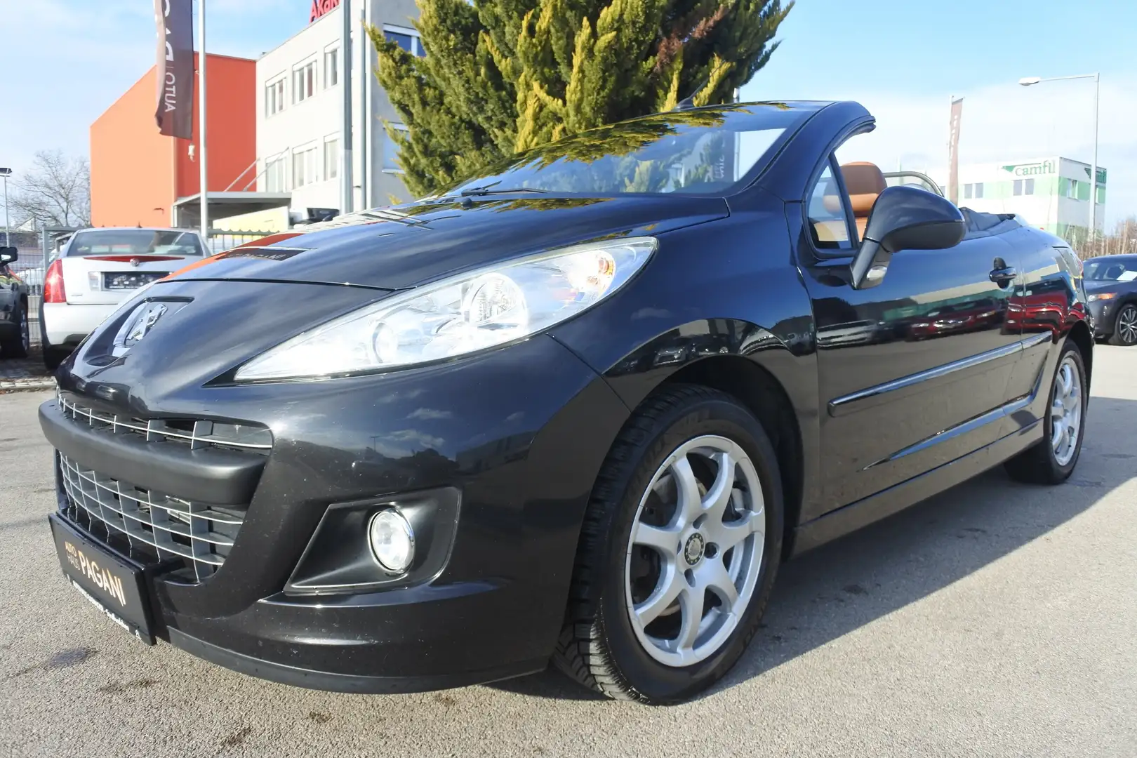 Peugeot 207 207 CC 1,6 HDi 115/LEDER/NAVI/JEDES SERVICE - 1