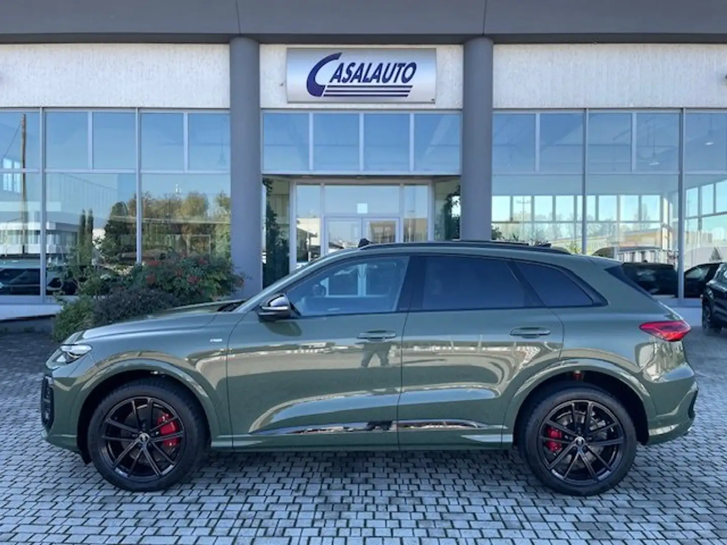 Audi Q5 S Line Edition TDI quattro S Tronic KM.0/TECH PLUS Verde - 1