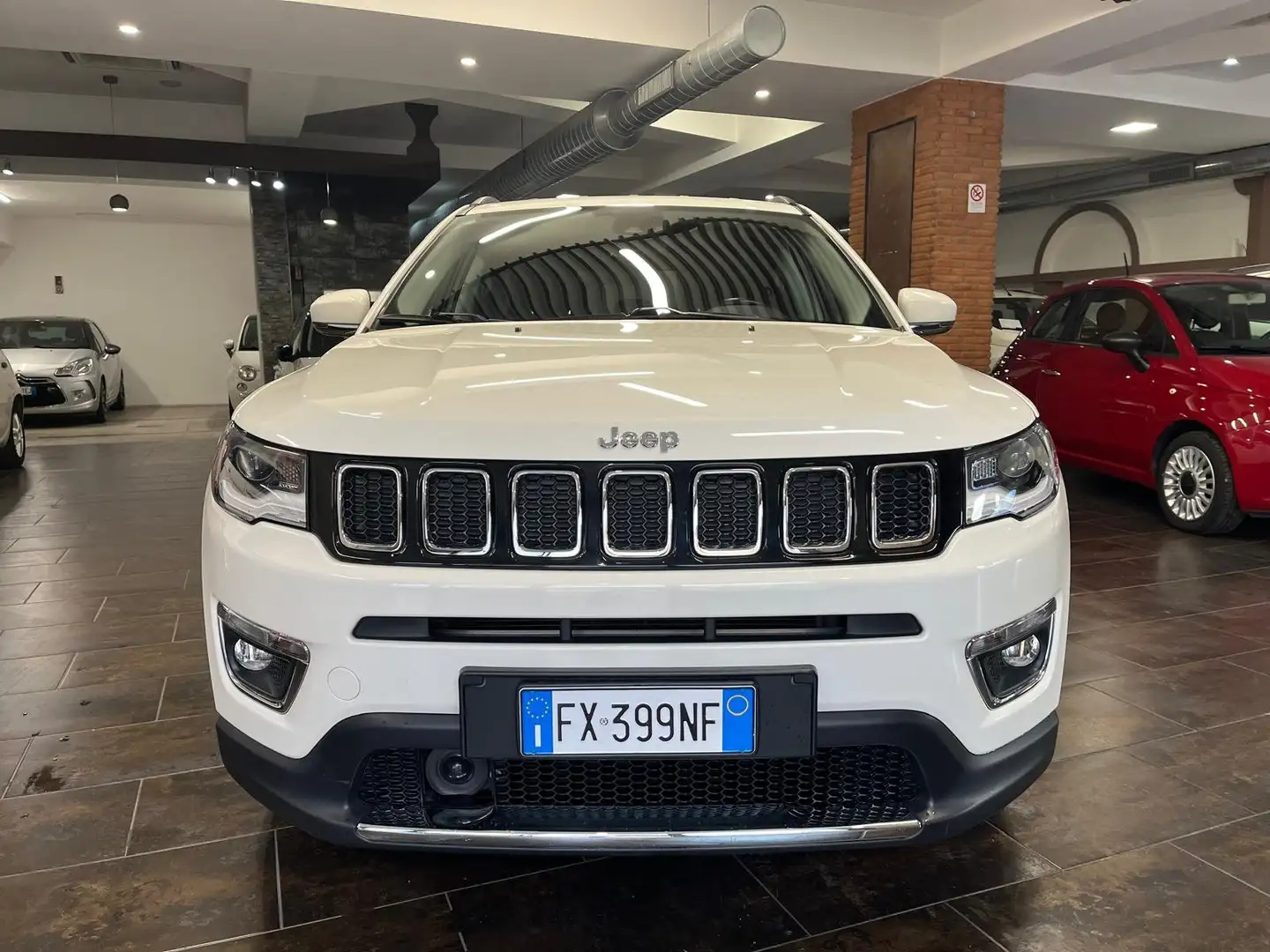 Jeep Compass Compass II 2017 1.4 m-air Limited 2wd 140cv my19 Blanc - 2